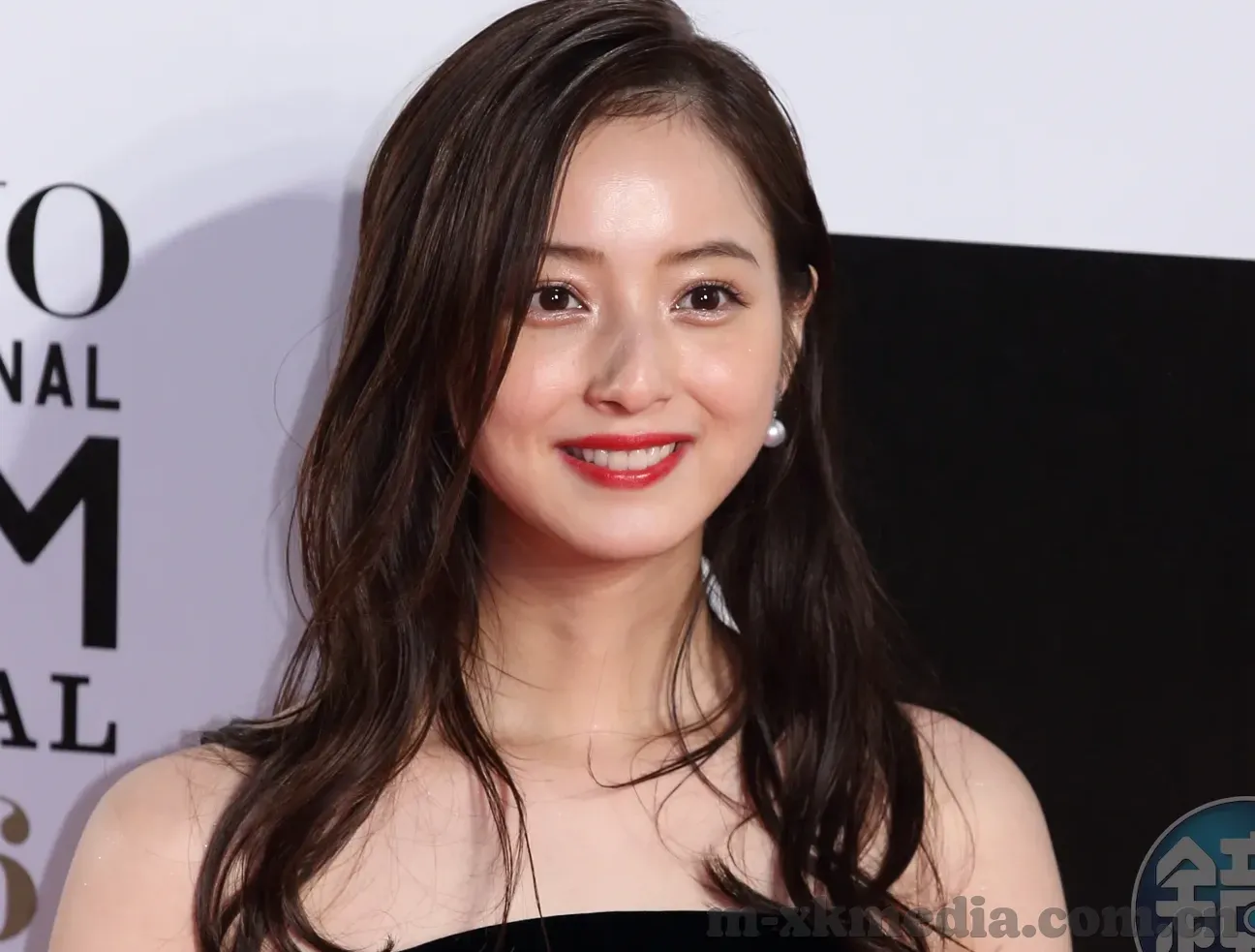 日韩av在-探索日韩AV产业的文化与市场影响